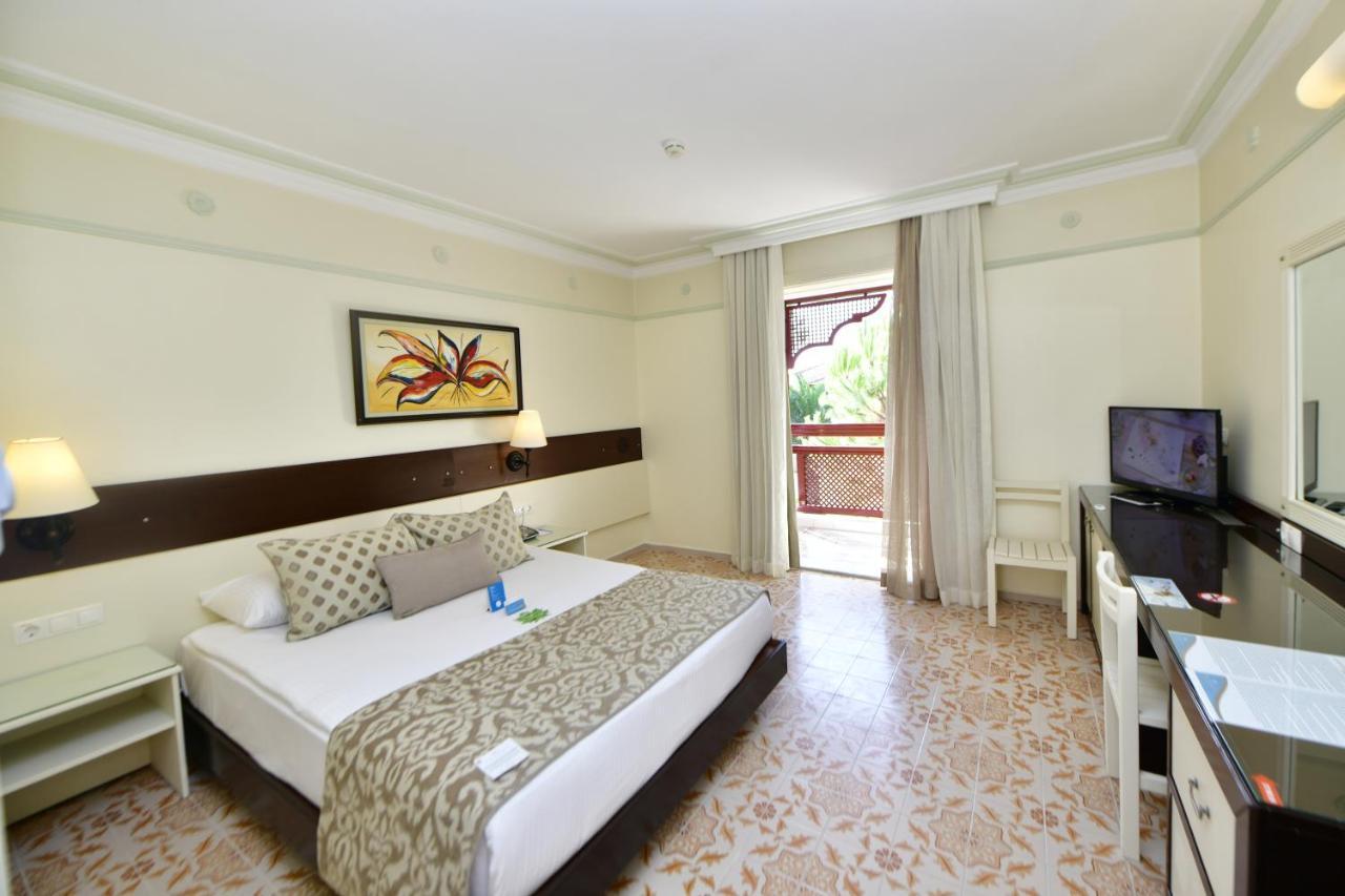 Hotel Ali Bey Club & Park à Kizilagac  Extérieur photo